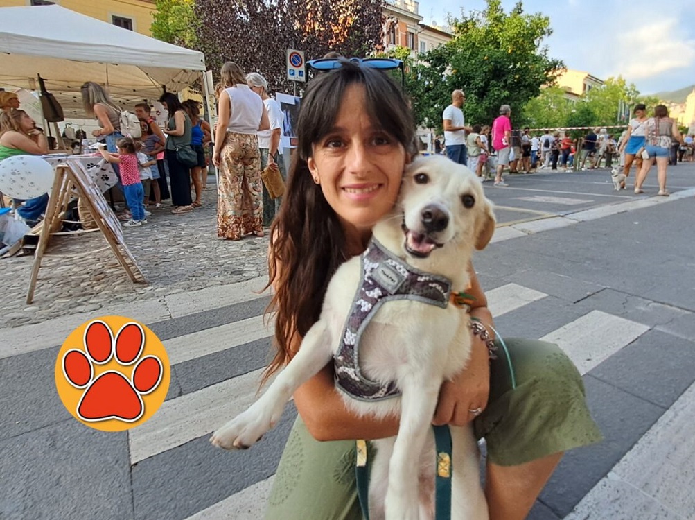 ilaria_mattei_con_cagnolina
